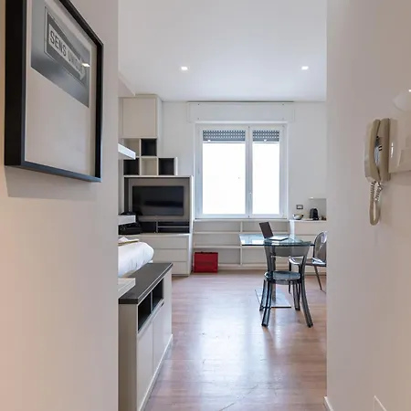 Beplace Garibaldi Suites Milan Exterior photo